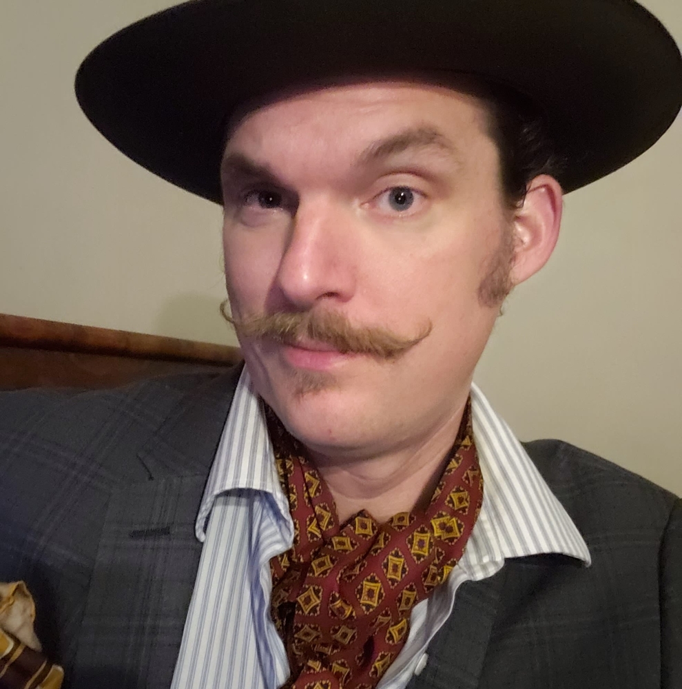 Meet your Posher, Adam
